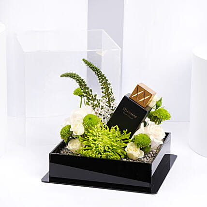 سلة ورد عطر شغف عود من سويس اربيان 75مل: تنسيق هدايا عيد الزواج