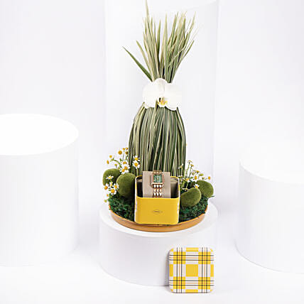 ساعة يد نسائية فوسيل قولد تون مع صينية ورد: هدايا فخمة للكريسمس 