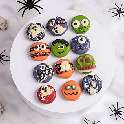 Ghostly Oreo Cookies: Halloween Chocolate