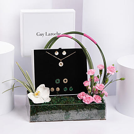 Guy Laroche Interchangeable Necklace and Earring Gift set for Her: Guy Laroche Gifts