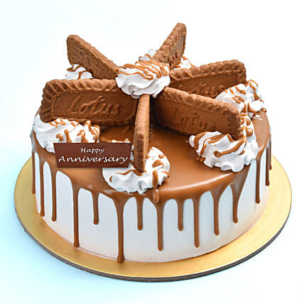 Half Kg Lotus Biscoff Cake For Anniversary: 