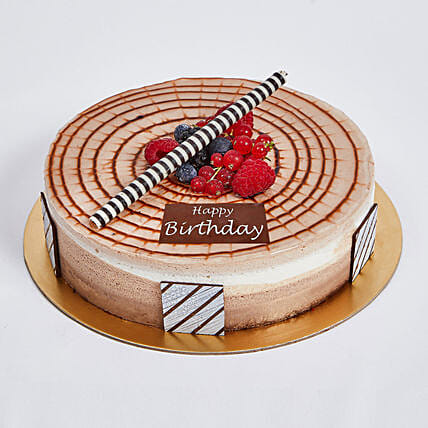 كيك بثلاث أنواع من الشوكولا لعيد الميلاد: كيك عيد ميلاد 