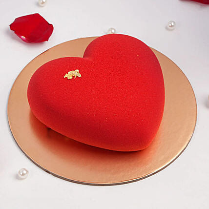 Heartful Of Love Cake: Elevate Celebrations: Perfect Anniversary Cakes