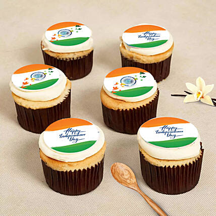 Independence Day of India Cupcakes: Independence Day Gifts 