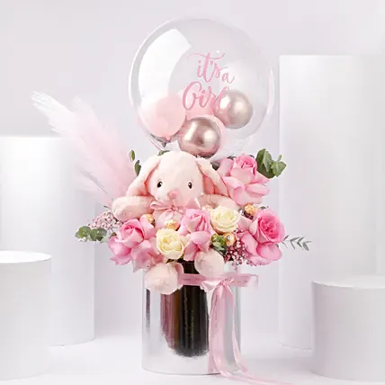 بوكس تهنئه مولوده حضن الورود: باقات ورد اونلاين 