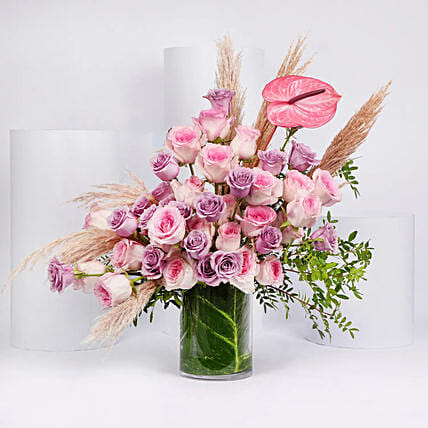 Love You Mothers Flowers Arrangement: Mother's Day Gifts