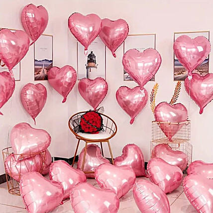 Roses Bouquet and Pink Heart Balloons Decoration: Experiential Gifts in Dubai