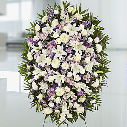 Royal Flower Stand: Flower Wreath
