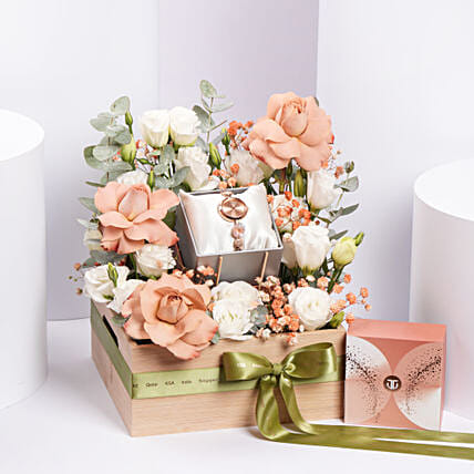 Titan Raga watch gift Tray Specially For Her: 