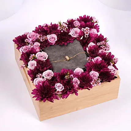 Cerruti 1881 Round Gold Plated Bracelet Gift Box: Jewellery