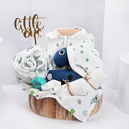 Baby Boy Bliss Hamper: Gifts 