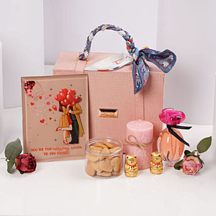 Blush Of Love Valentine Hamper: Valentine Gift Hampers to Abu Dhabi
