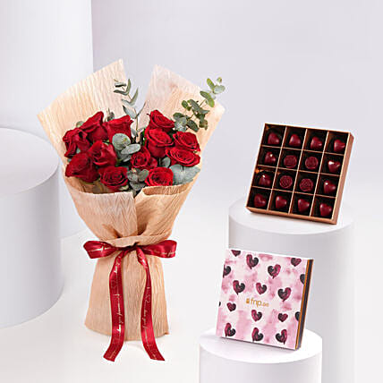 12 Red Roses Valentine Bouquet With Chocolate: Valentines Day Flowers and Chocolates