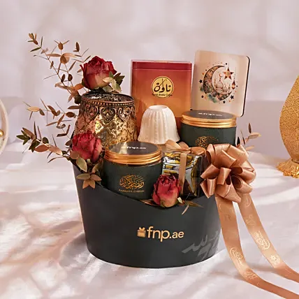 بوكس هدايا رمضان مع ورد مجفف: هدايا رمضان