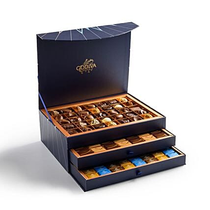 Ramadan Chocolate Chest 263 Pieces: Godiva Chocolates
