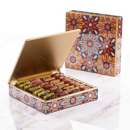 Bateel Floryn Assorted Dates: هدايا العيد