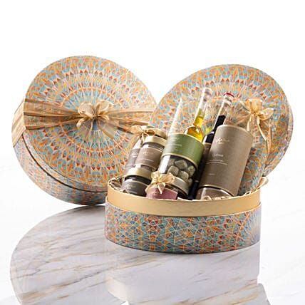 Bateel Samaa Hamper: هدايا العيد