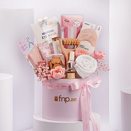 Luxury Self Care Gift Hamper For Her: Women's Day Gifts