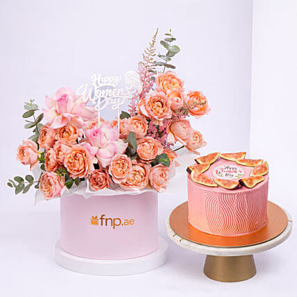 Pink Flower Arrangement With Designer Cake: Women's Day Cakes