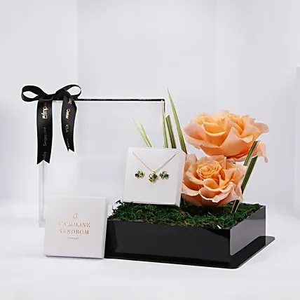 Caroline Svedbom Swarovski Crystals Majestic Green Jewllery Set: Jewellery 