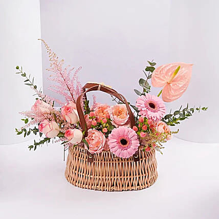 Luxury Mothers Day Floral Basket: Mother's Day Flowers