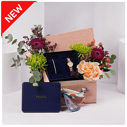 Fossil Watch And Bracelet Gift Bakset for Her: 