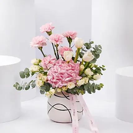 Pink Hydrangea Mothers Day Flower Arrangement In Vase: Mother's Day Gifts