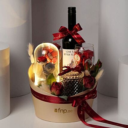 Forever In Love Wine Hamper: Valentine Gift Hampers to Abu Dhabi