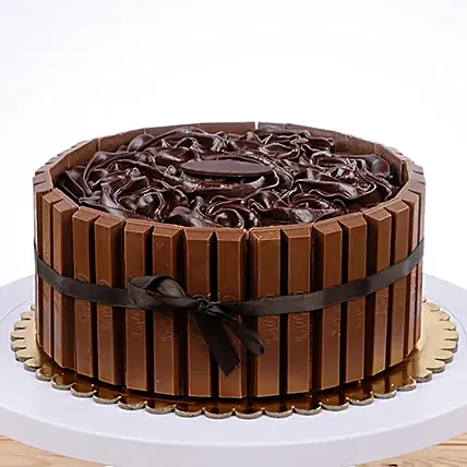 KitKat Chocolate Cake: Chocolate Birthday Cakes