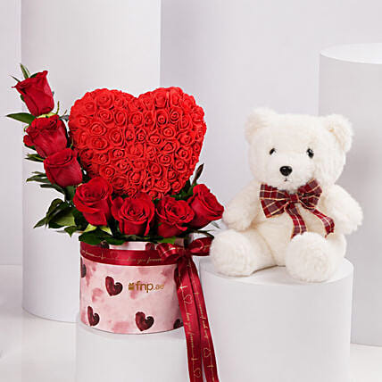 Valentines Heart Roses With Teddy: Valentine Day Roses