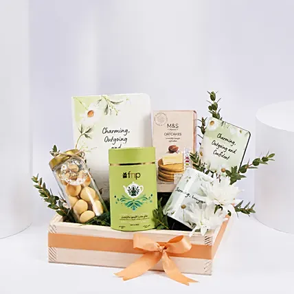 Daisy Theme Birthday Wishes Hamper: New Arrival hampers