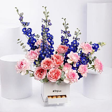 Garden Roses and Delphinium Arrangement: Flower Arrangements 