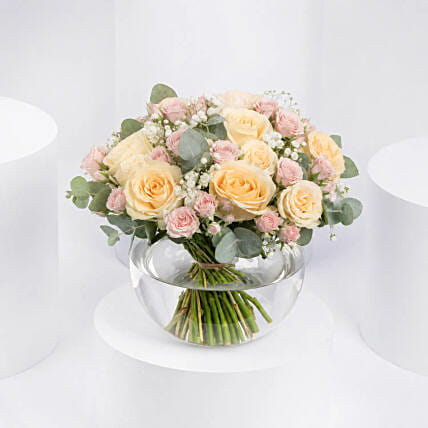 Peach Roses Table Centerpiece Flowers: Table Centerpieces