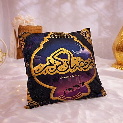 Ramadan Kareem pillow: 