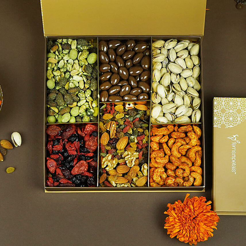 Dry Fruits and Berry Box: Send Ramadan Gifts to Qatar