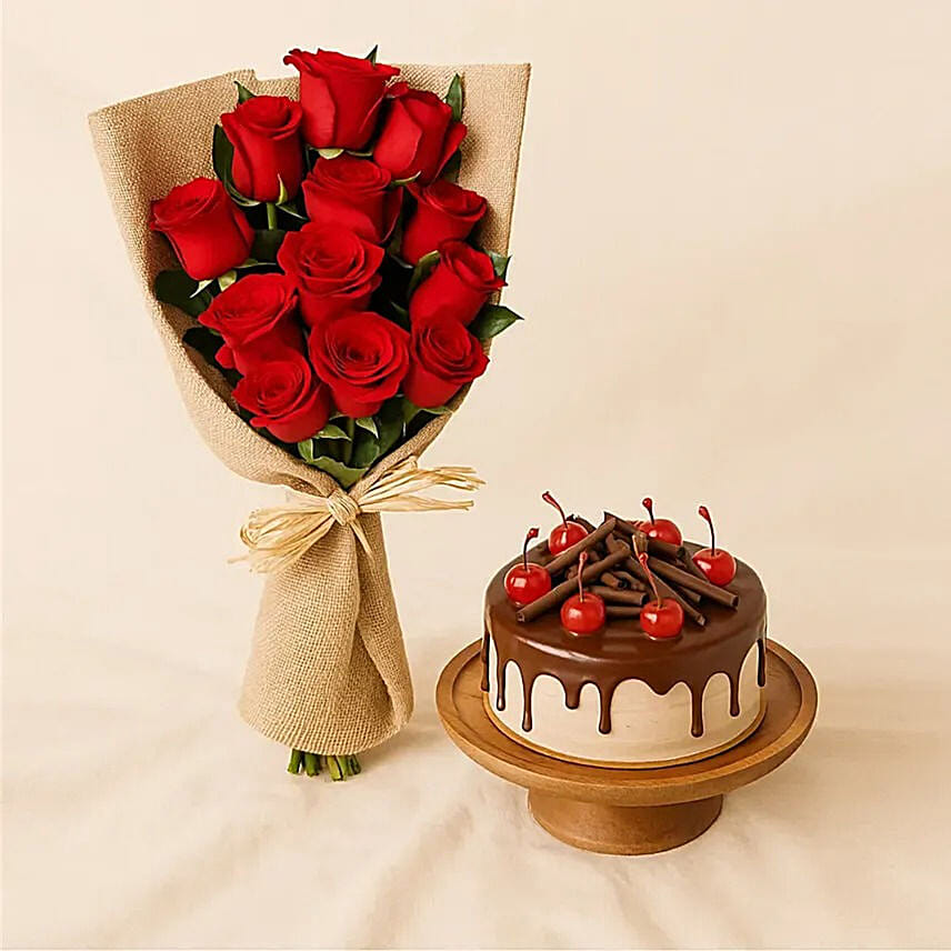 12 Red Roses Bouquet N Black Forest Cake: 