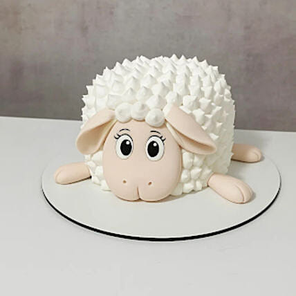 Cuddle Lamb Cake: 