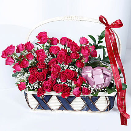 Spray Roses & Chocolates Basket Arrangement: 