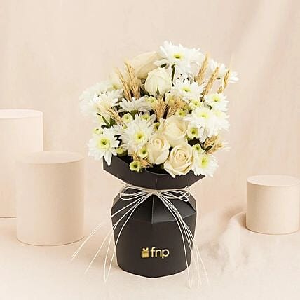 Ethereal Blooms: Send Birthday Flowers To Qatar