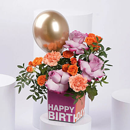 Birthday Flower Vase with Balloon: Send Birthday Flowers To Qatar
