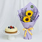 Vanilla Cake N Hand Bouquet