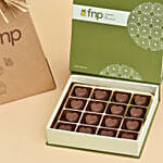 20 Red Roses Hand Bouquet With Chocolates