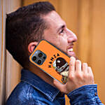 كفر آيفون 14 برو ماكس بخلفية رجل فضاء مع اسم حسب الطلب