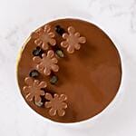 Chocolaty Red Velvet Eggless Cake 1.5 Kg