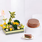 Dubai Chocolate Cake 4 Portion And Flower Arrangement