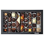 EID Wooden Hosting Box Masterpieces 39 Chocolates