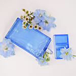 أجمل للعطور عطر بلو رجالي مع ورد دلفينيوم أزرق