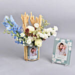 باقة ورد وبرواز صورة مخصص أنيق جداً