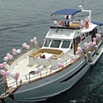 SUNRISE 52FT Yacht With Balloon Decor and Bouquet