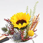 كومبو كب كيك يوم المعلم مع باقة ورد